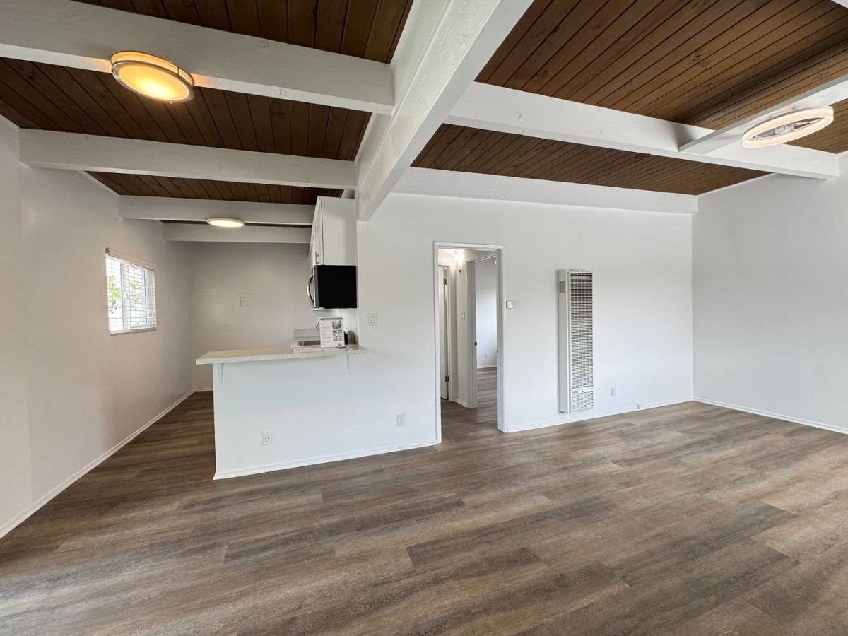 Apartment for rent at 14410 Valerio St, Van Nuys, CA 91405