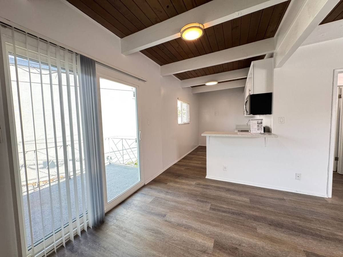 Apartment for rent at 14410 Valerio St, Van Nuys, CA 91405