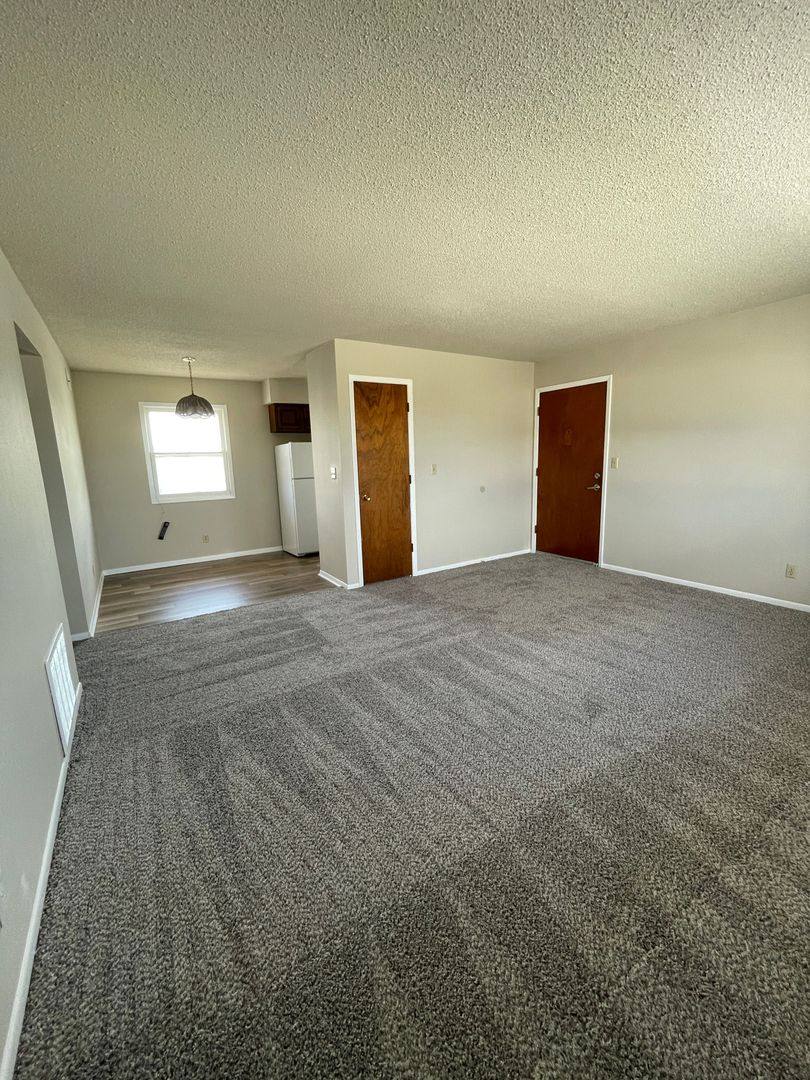 Apartment for rent at 2907 Warford St, Perry, IA 50220