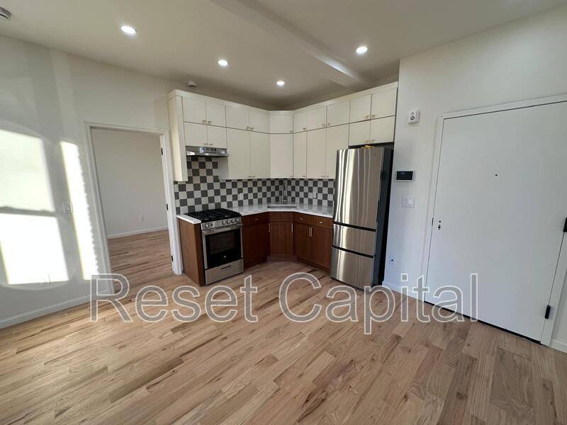 Apartment for rent at 15 Palisades Ave, Bogota, NJ 07603