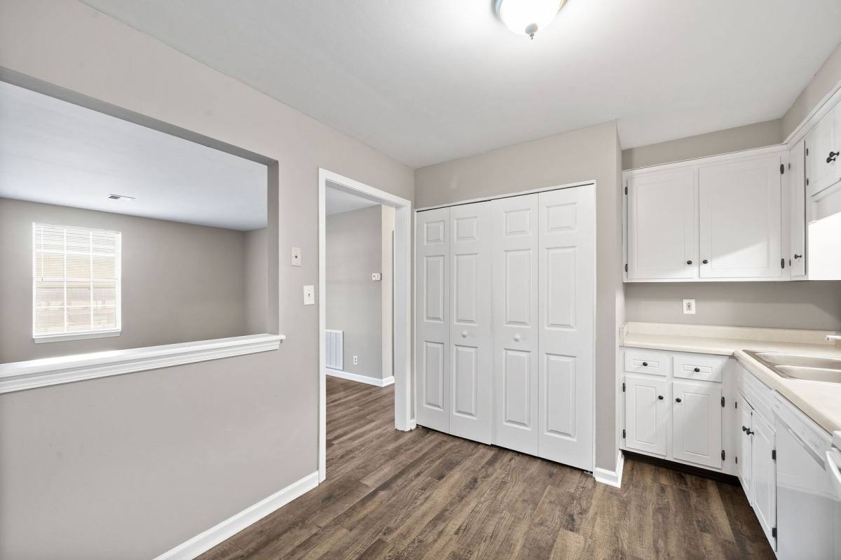 Apartment for rent at 155 Jack Miller Blvd, Clarksville, TN 37042