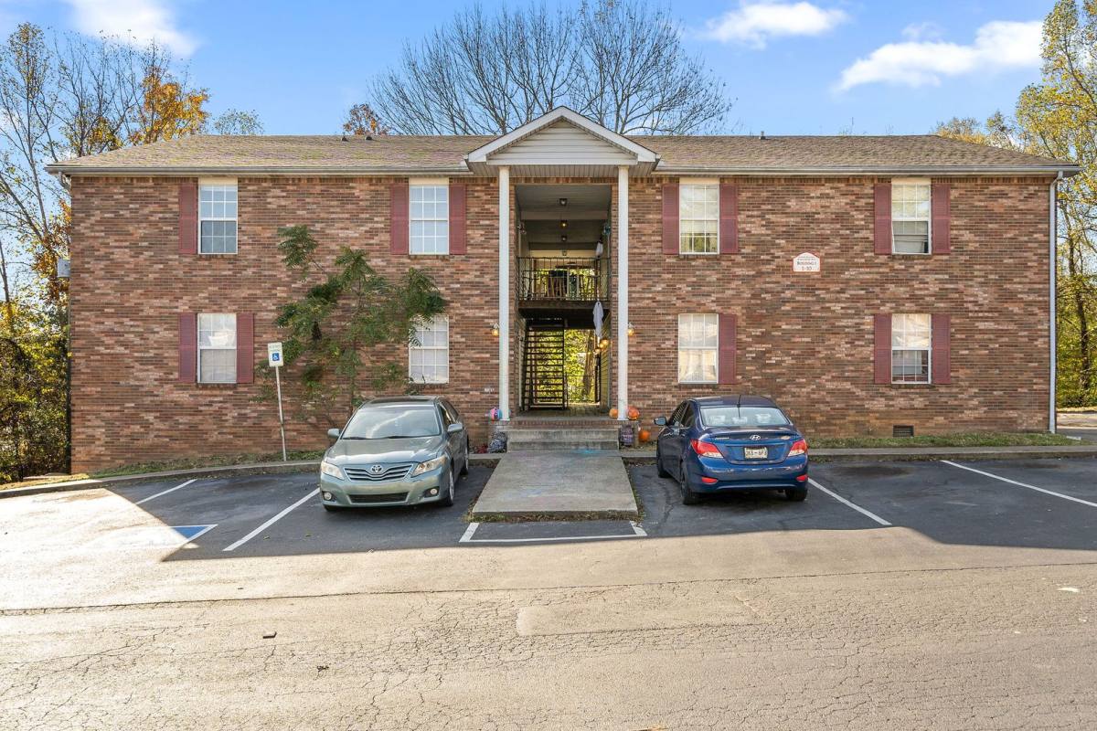 Apartment for rent at 155 Jack Miller Blvd, Clarksville, TN 37042