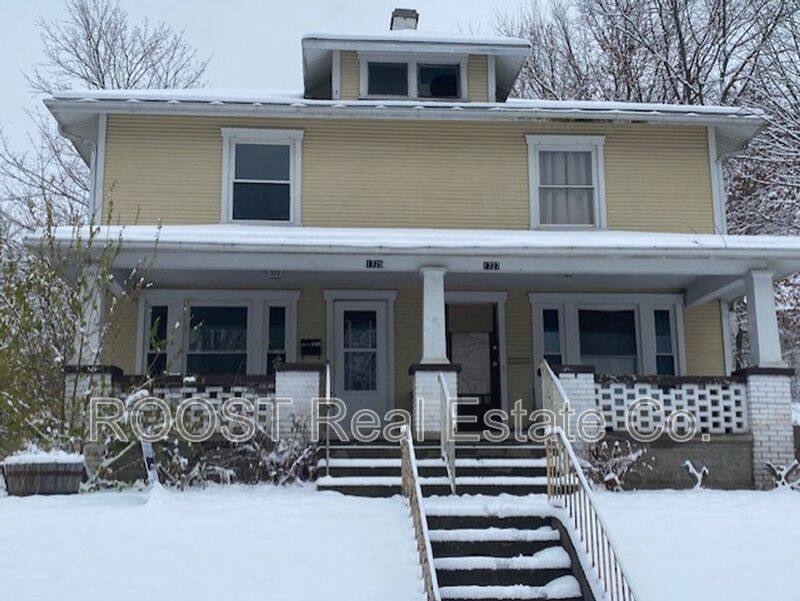 Apartment for rent at 1725 1727 W High St, Springfield, OH 45506