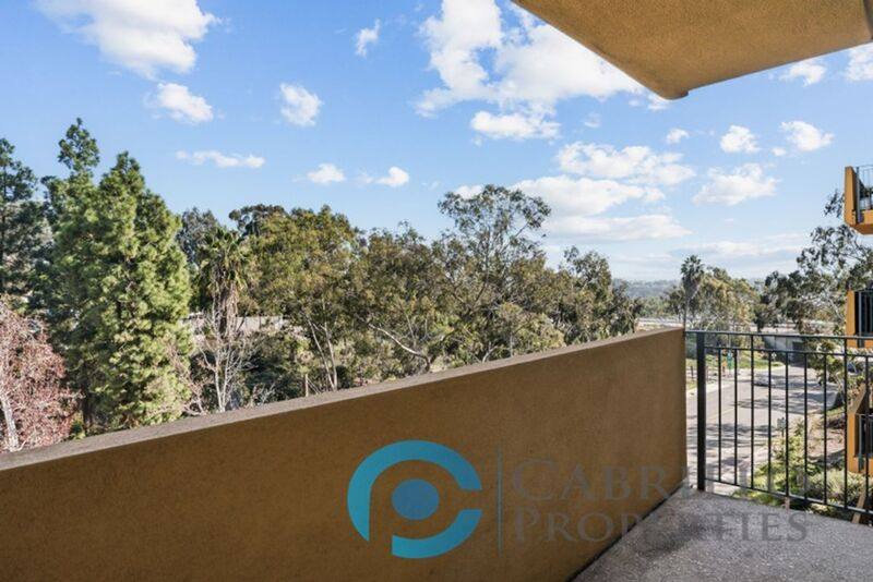 Apartment for rent at 3093 Broadway #402, San Diego, CA 92102