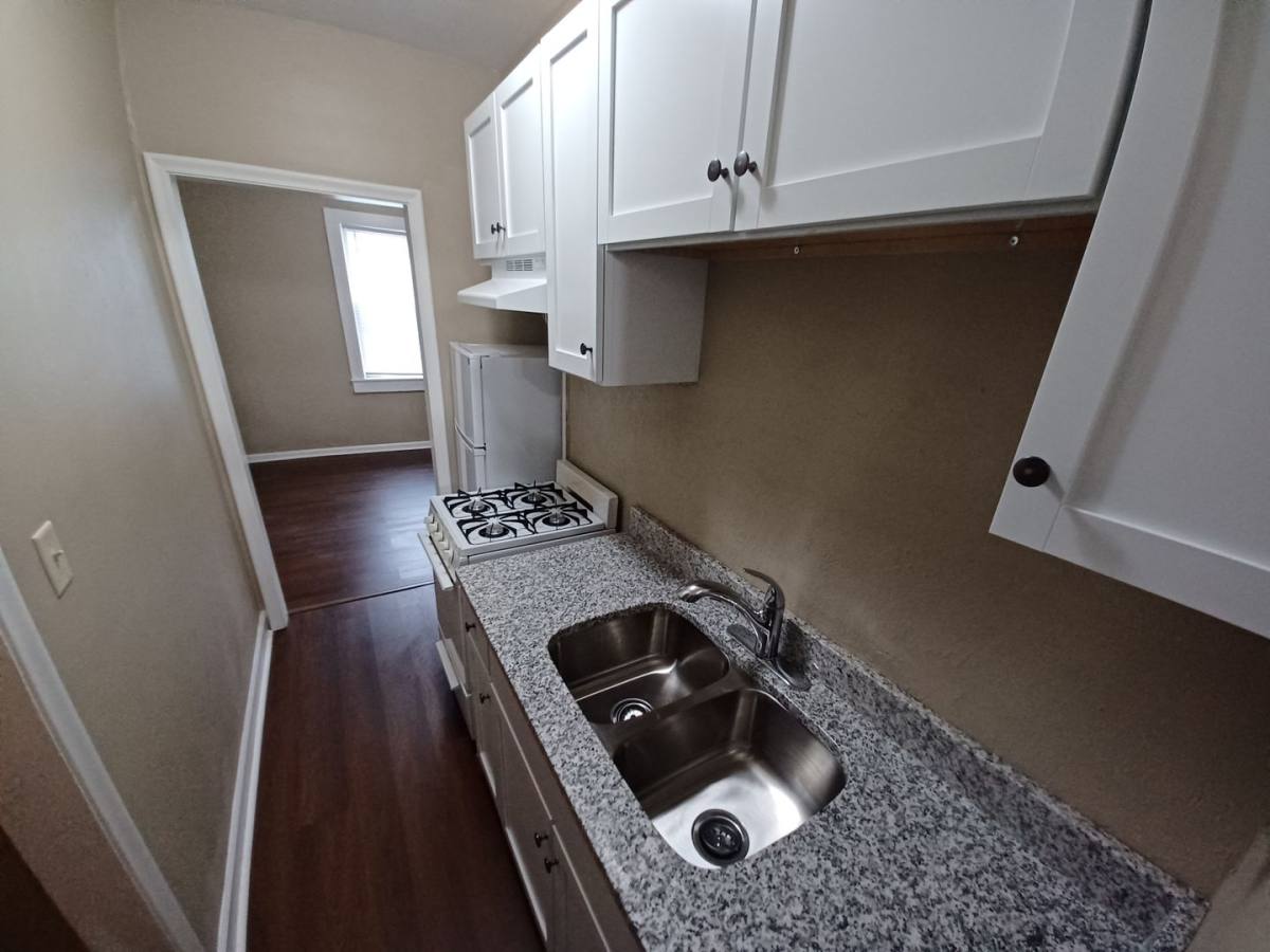 Apartment for rent at 1332 Minnehaha Ave W, Saint Paul, MN 55104