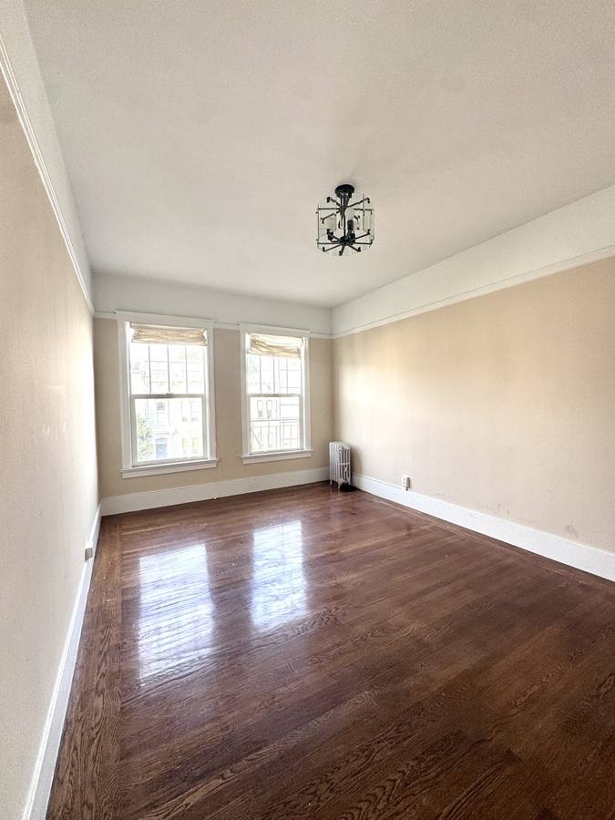 Apartment for rent at 2841 Sacramento #204, San Francisco, CA 94115