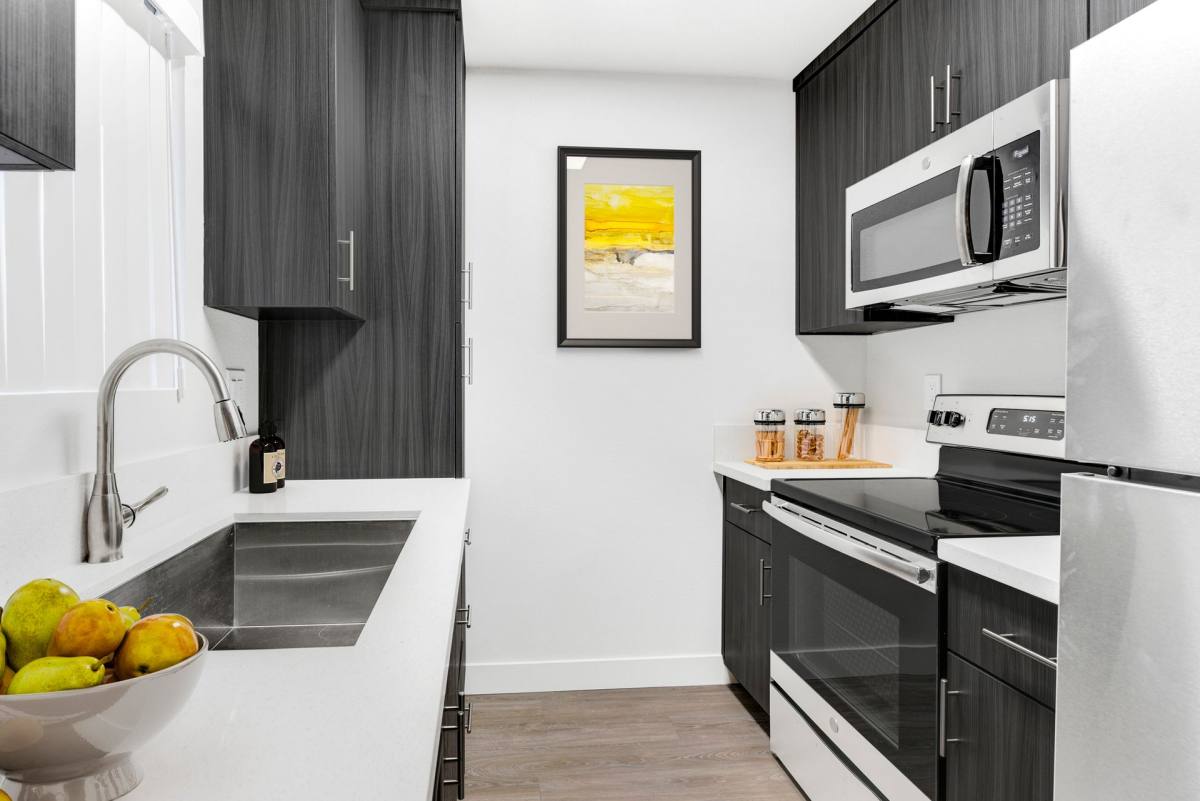 Apartment for rent at 150 S Magnolia Ave, Anaheim, CA 92804