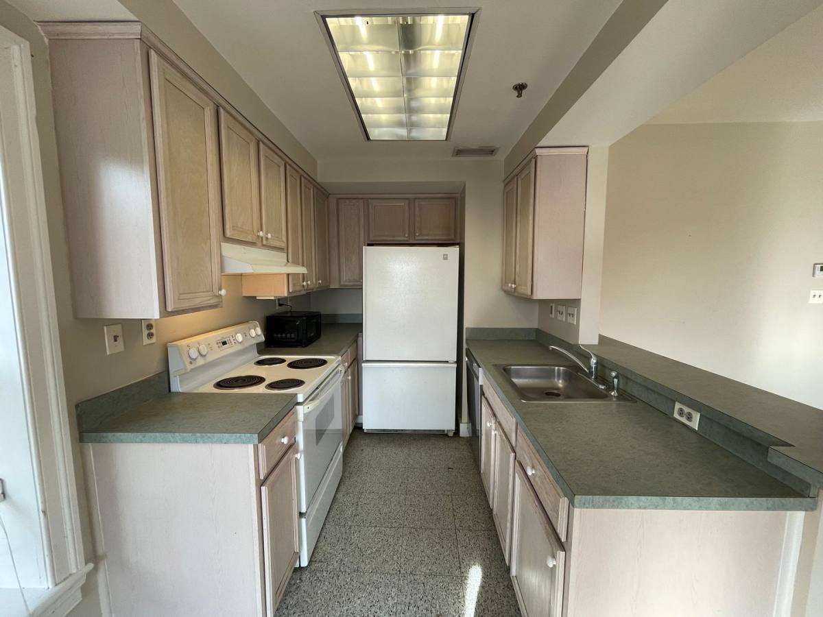 Apartment for rent at 3037 - 3041 M St #NW, Washington, DC 20007
