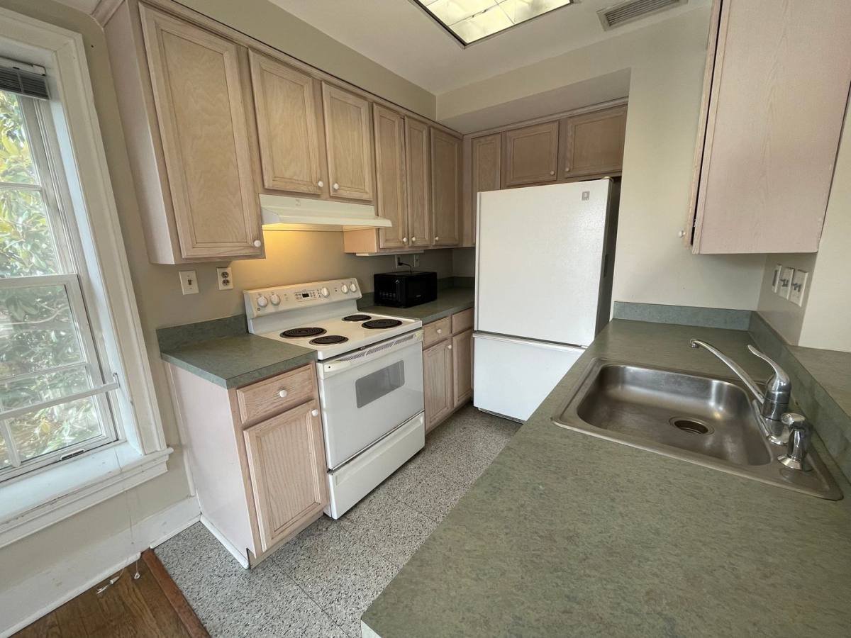 Apartment for rent at 3037 - 3041 M St #NW, Washington, DC 20007