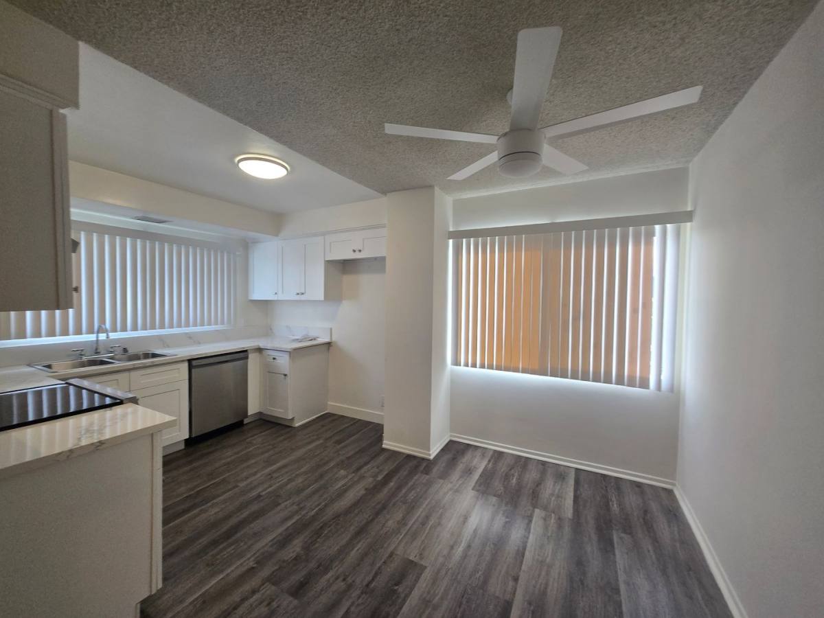 Apartment for rent at 1344 Glenwood Rd, Glendale, CA 91201