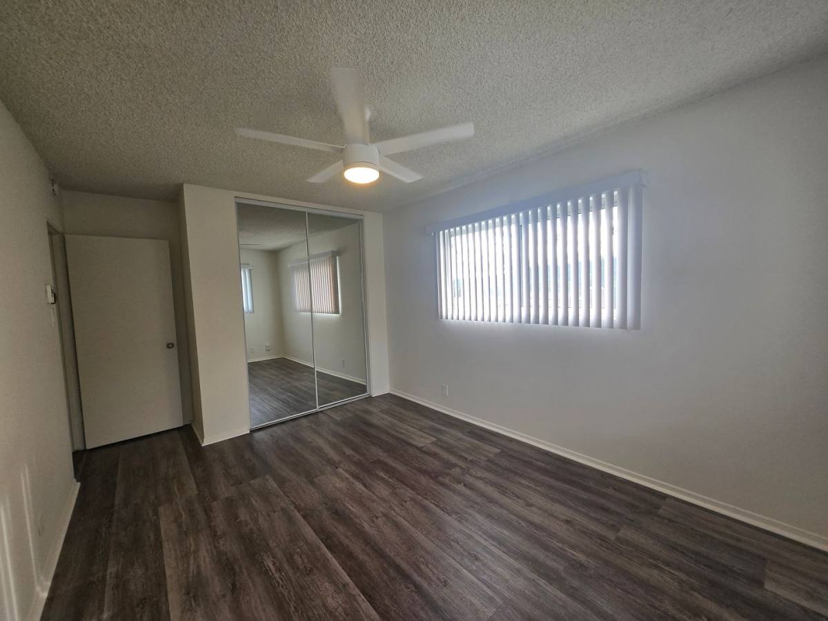 Apartment for rent at 1344 Glenwood Rd, Glendale, CA 91201