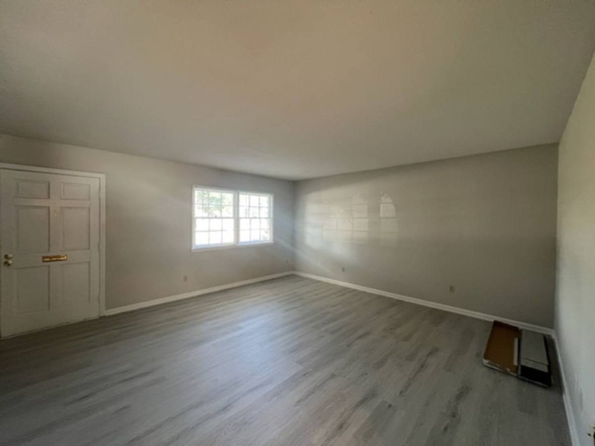 Apartment for rent at 100 Ivey Rd, Graham, NC 27253
