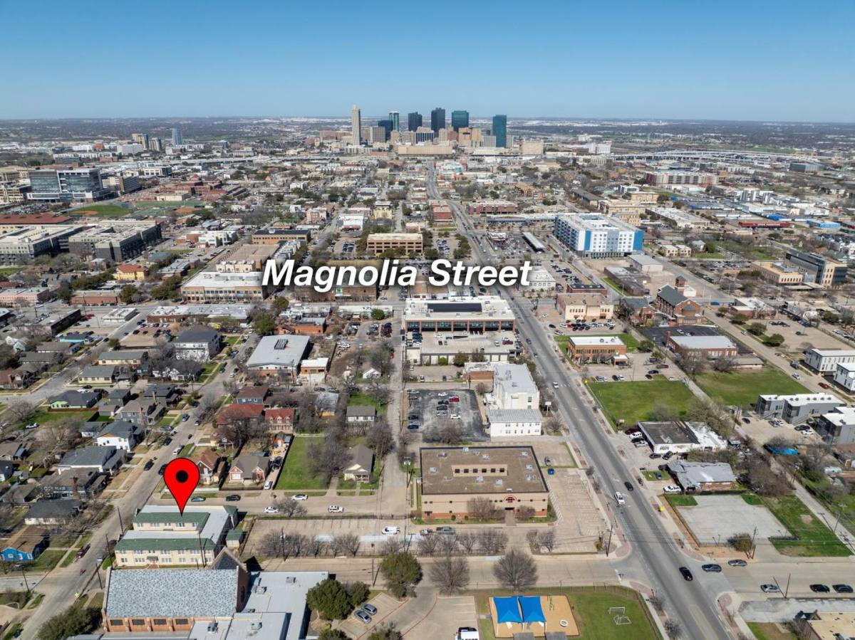 Apartment for rent at 1431 Lipscomb St, Fort Worth, TX 76104