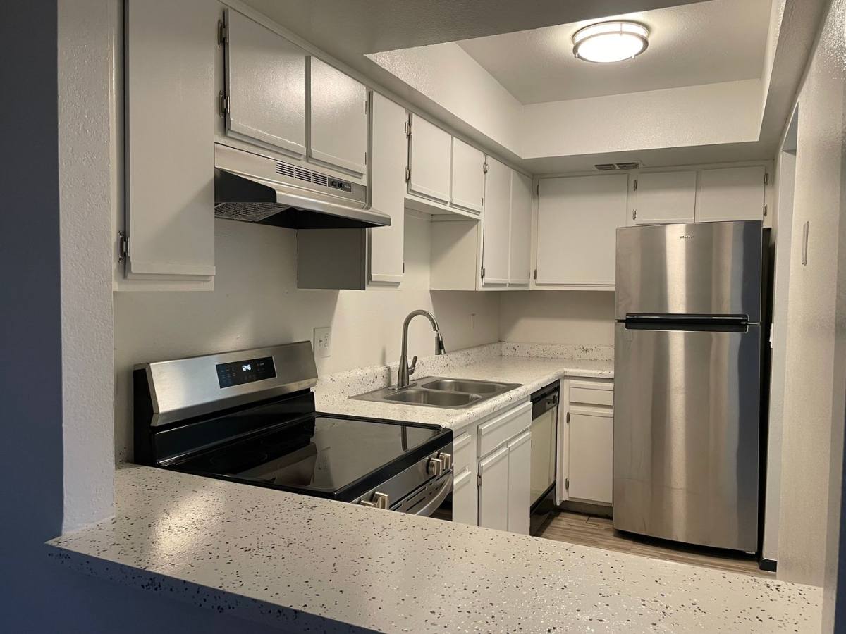 Apartment for rent at 3225 S Wilmot Rd, Tucson, AZ 85730