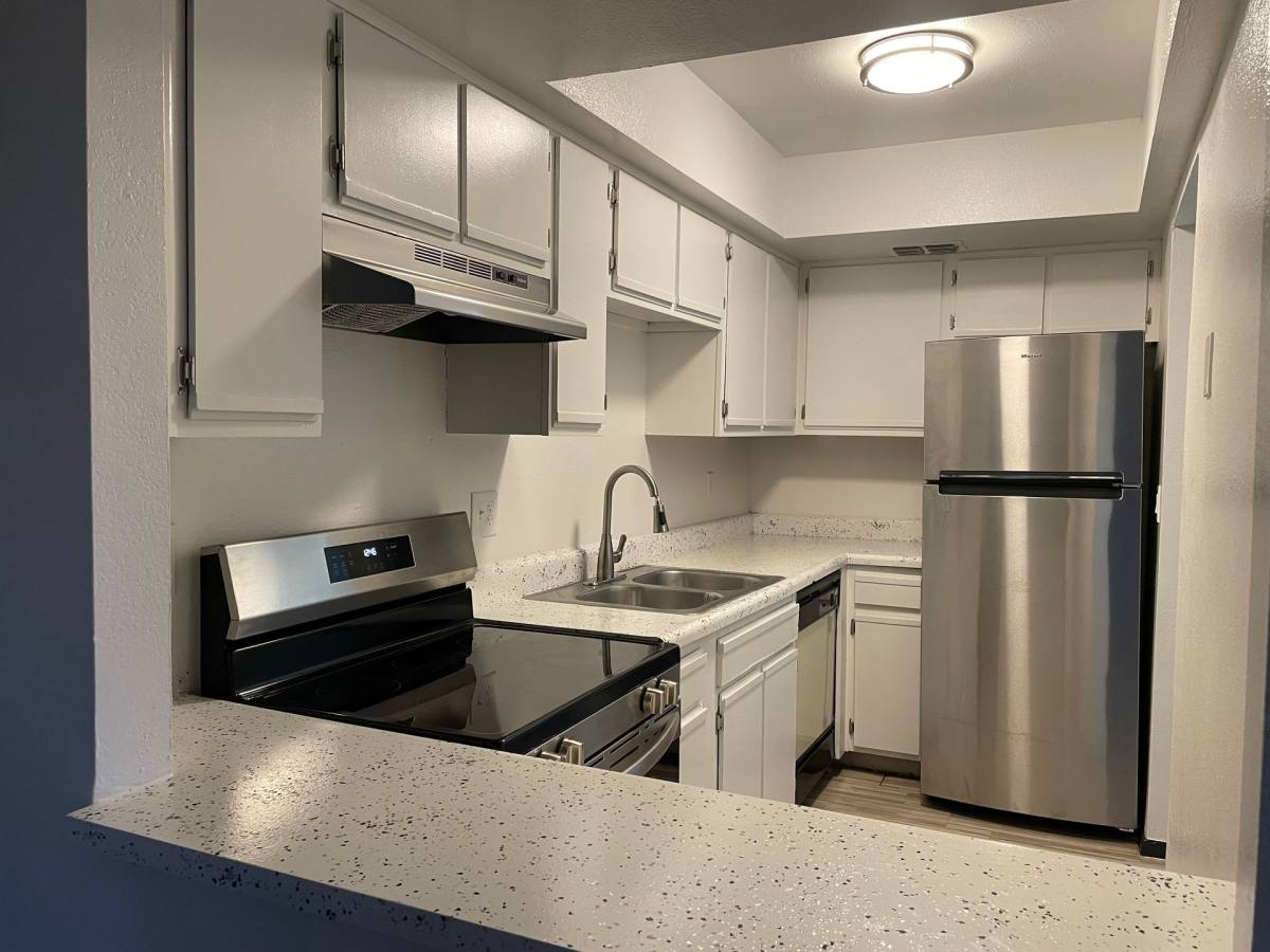 Apartment for rent at 3225 S Wilmot Rd, Tucson, AZ 85730
