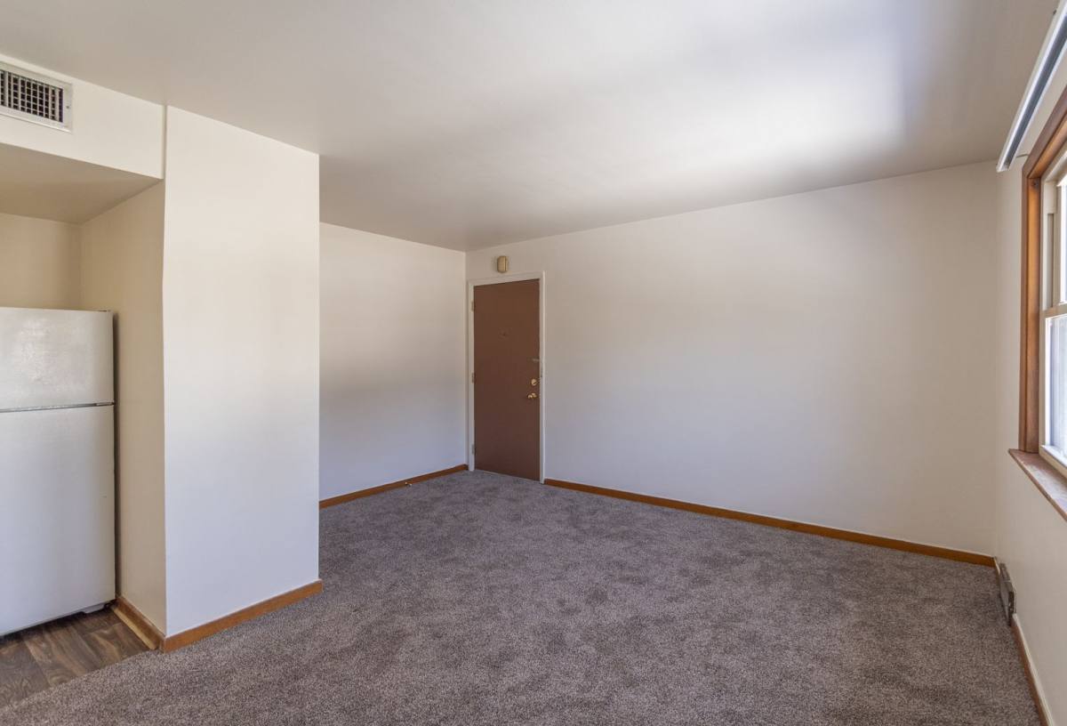 Apartment for rent at 144, 212, 224 Highland Ave, East Lansing, MI 48823