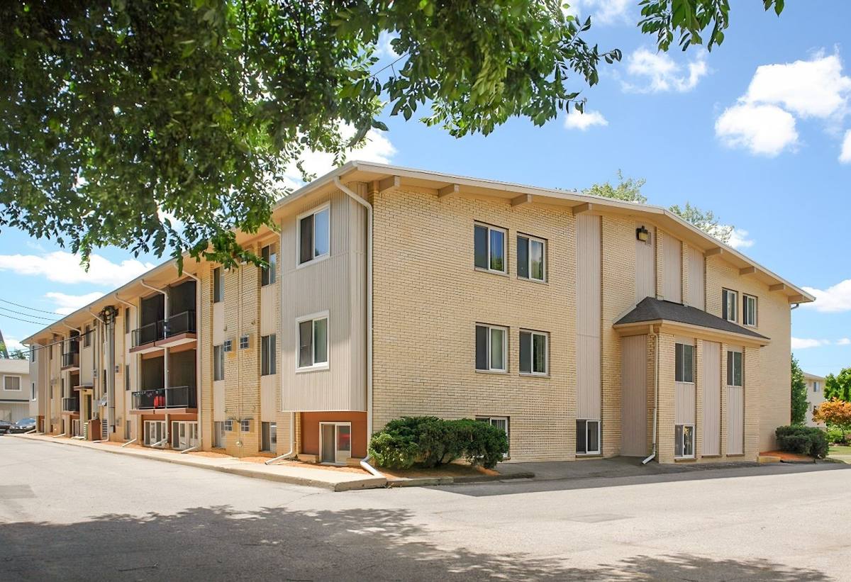 Apartment for rent at 144, 212, 224 Highland Ave, East Lansing, MI 48823