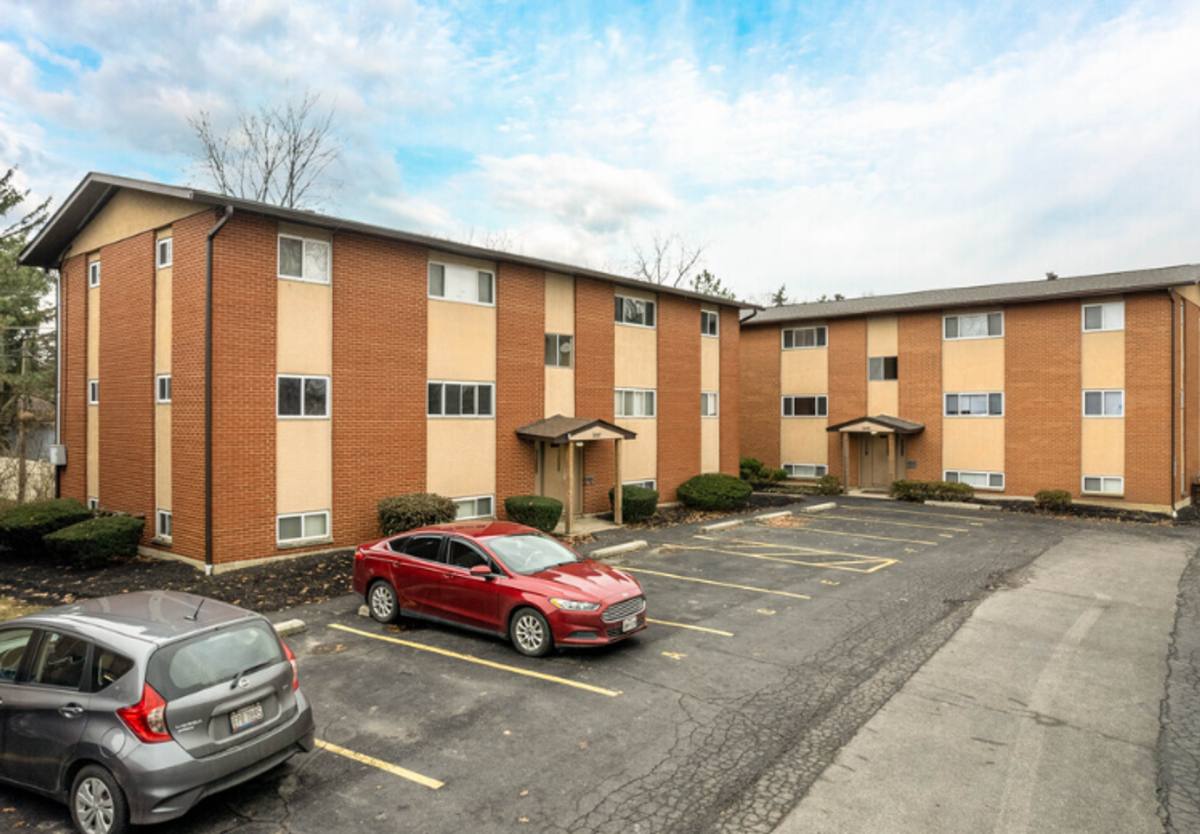 Apartment for rent at 3077 SW Blvd, Grove City, OH 43123