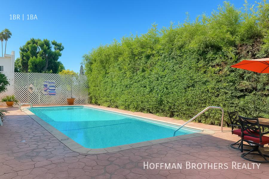 Apartment for rent at 12320 Burbank Blvd #303, Valley Village, CA 91607