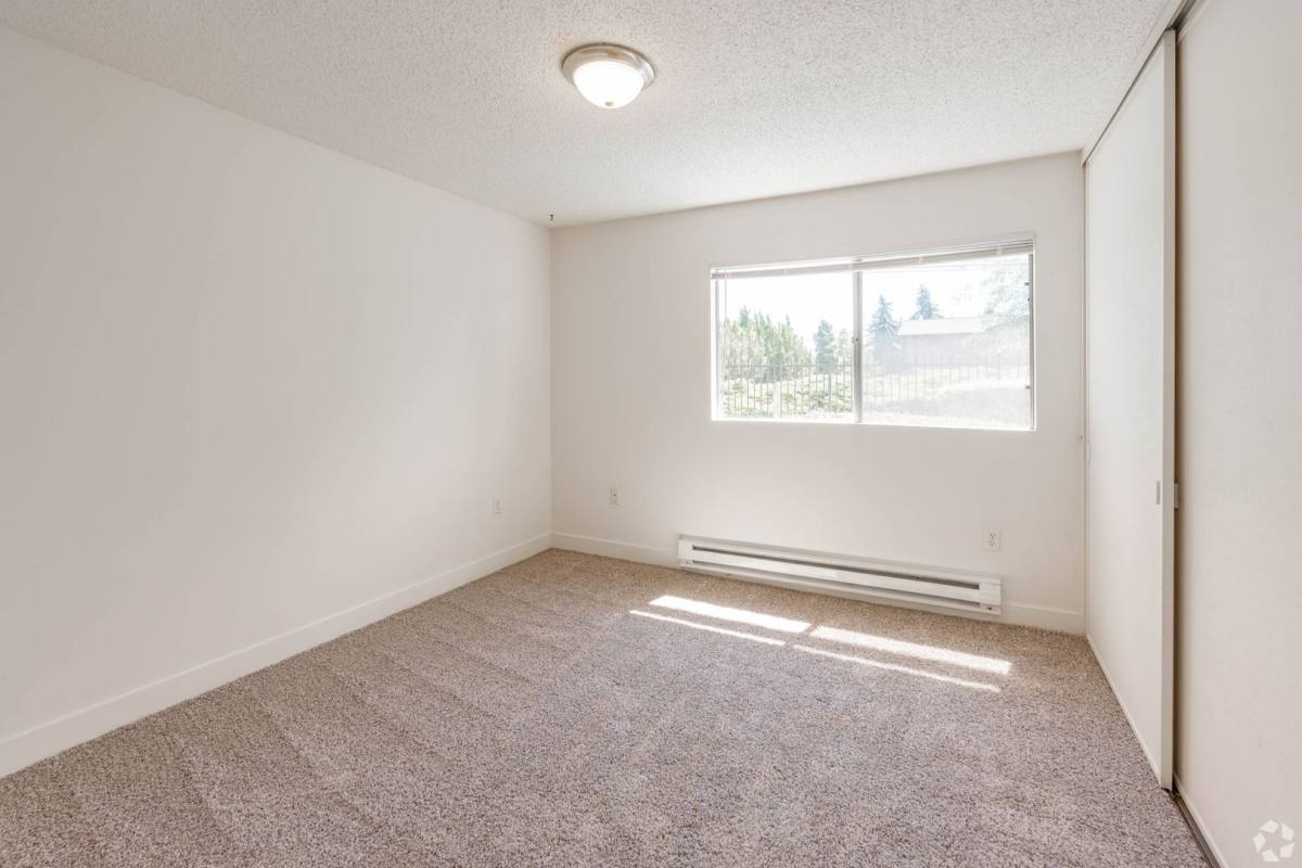 Apartment for rent at 11054-11060 4th Ave SW, Seattle, WA 98146