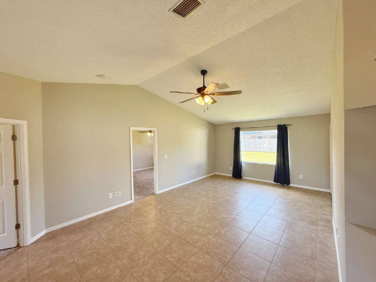 House for rent at 39 Fischer Lane, Palm Coast, FL 32137