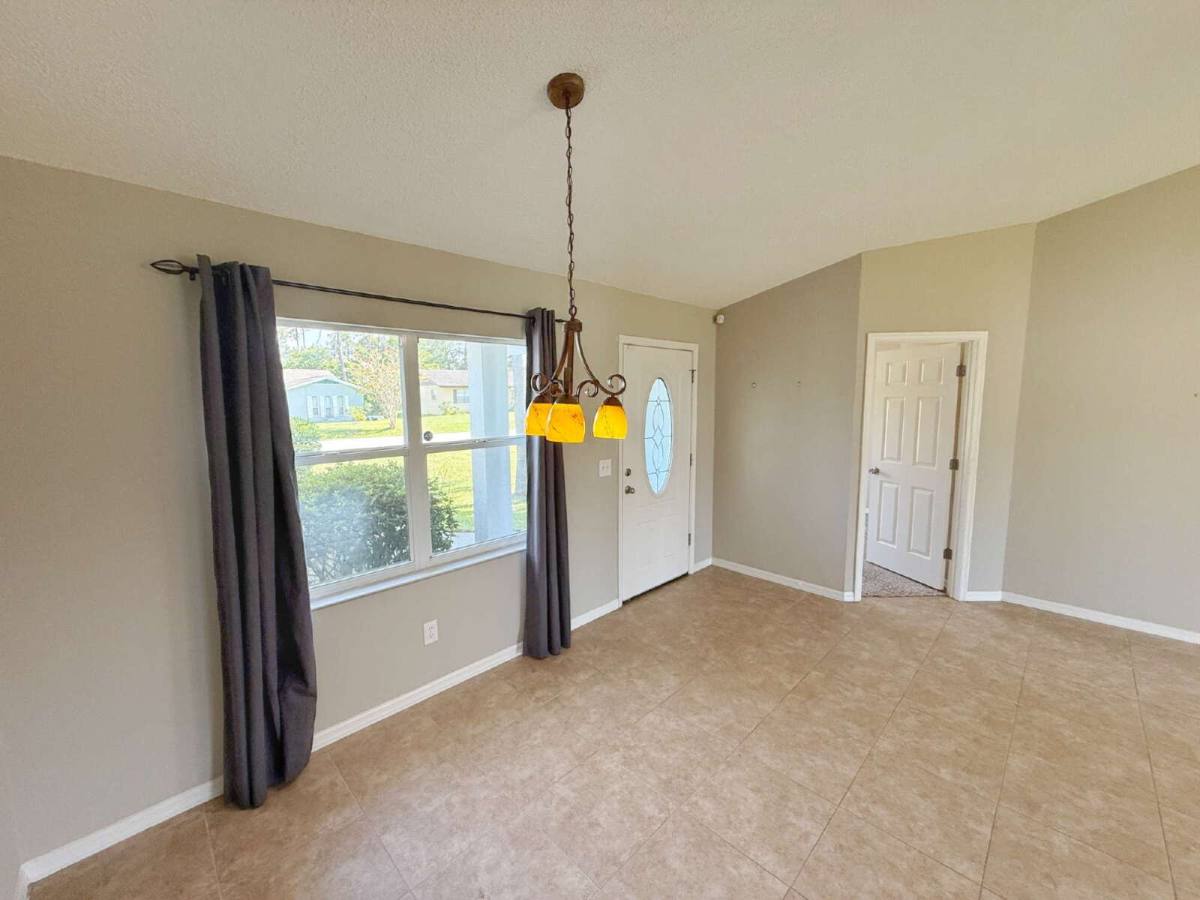 House for rent at 39 Fischer Lane, Palm Coast, FL 32137