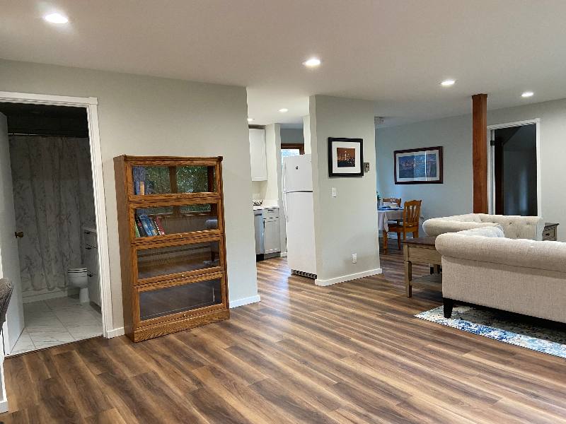 Apartment for rent at 204 B SW Normandy Rd #B, Seattle, WA 98166