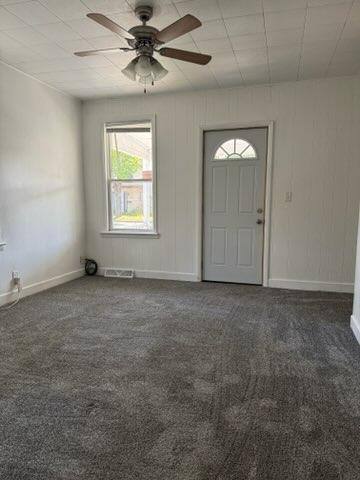 Apartment for rent at 937 Johnson St #2, La Crosse, WI 54601
