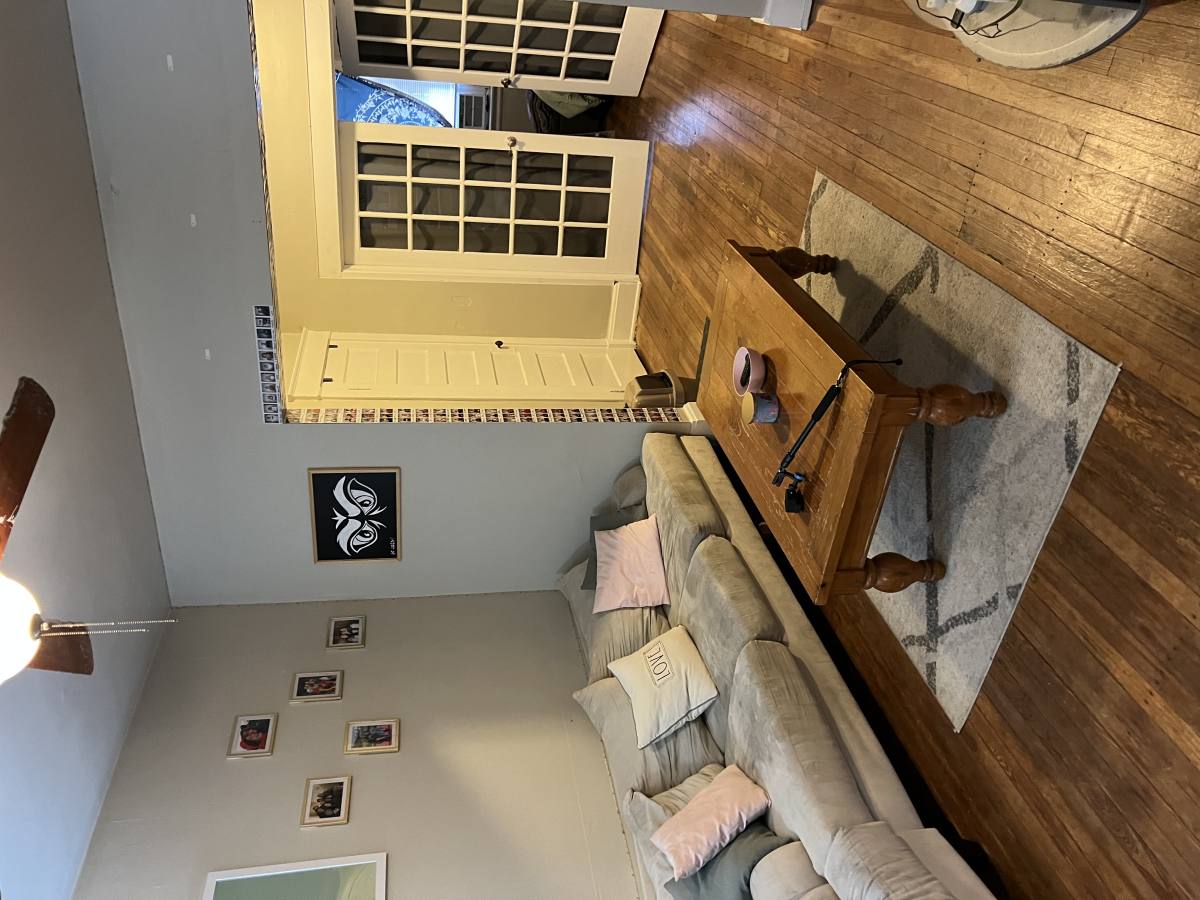Apartment for rent at 265 W McMillan St #2, Cincinnati, OH 45219