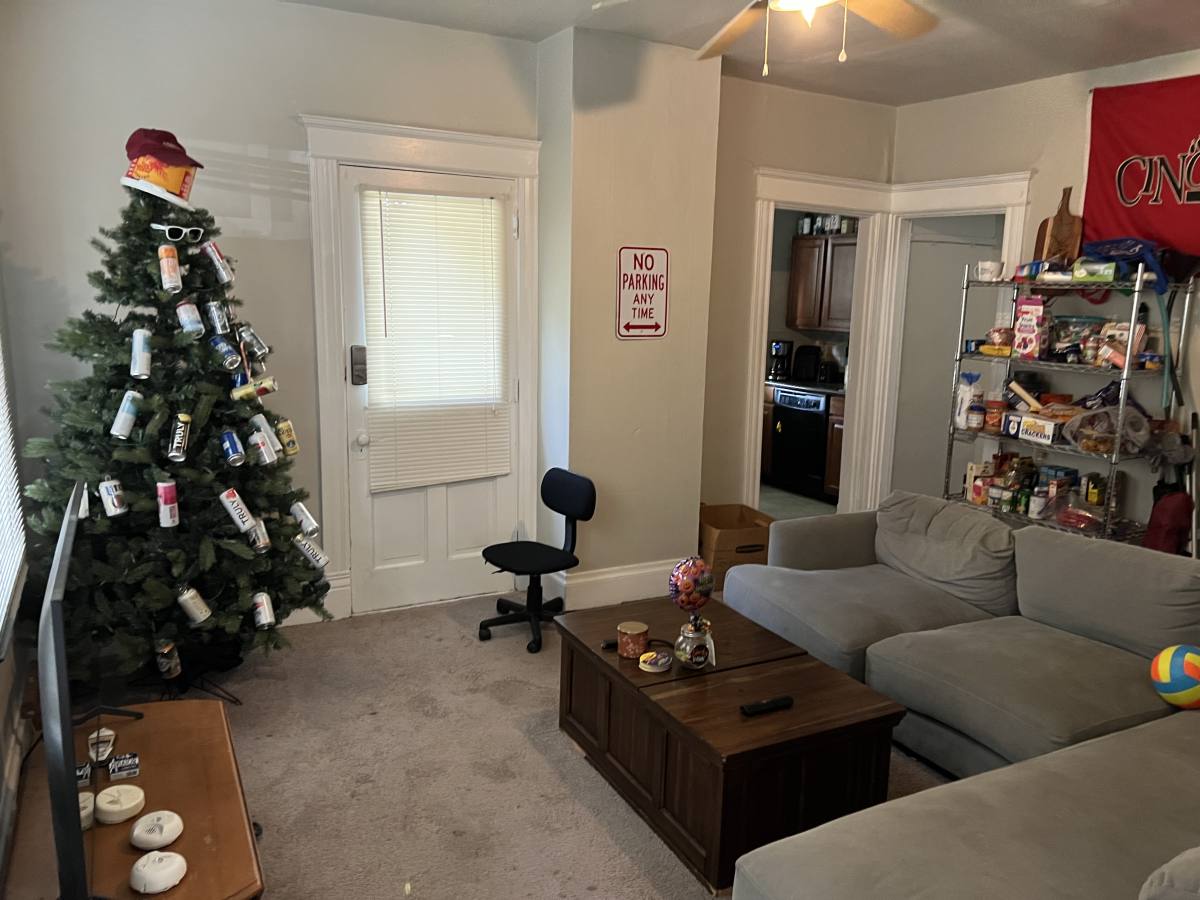 House for rent at 2533 Vestry Ave, Cincinnati, OH 45219