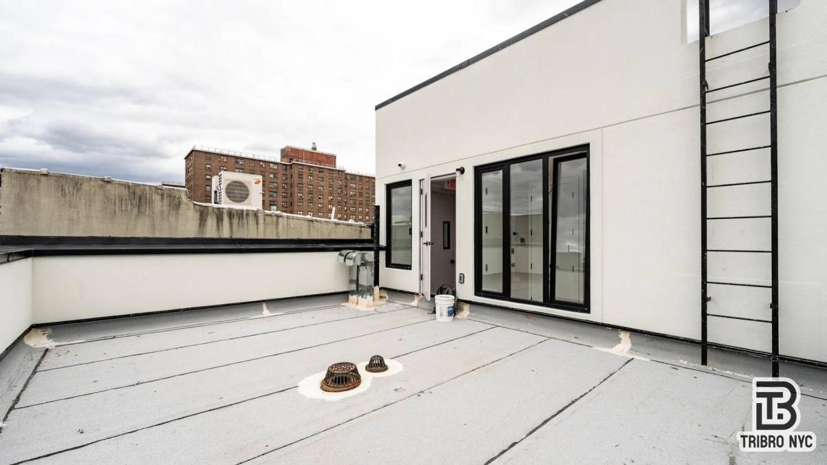 Apartment for rent at 96 Moore St #4B, Brooklyn, NY 11206