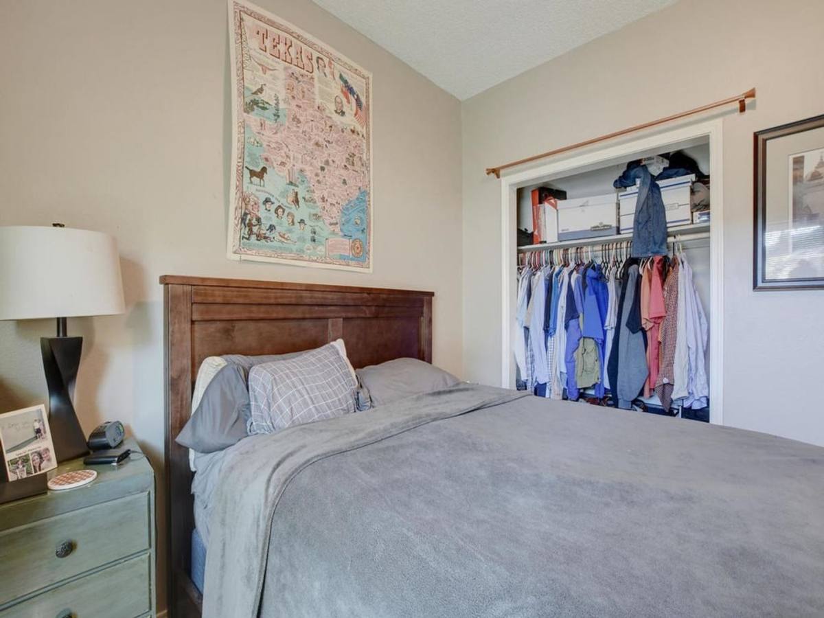 Apartment for rent at 2414 Longview, Austin, TX 78705