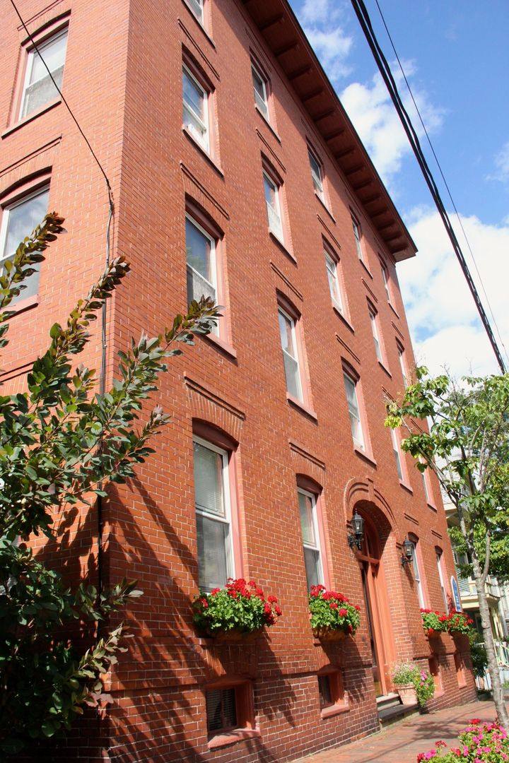 Apartment for rent at 111 Sherman St, Portland, ME 04101