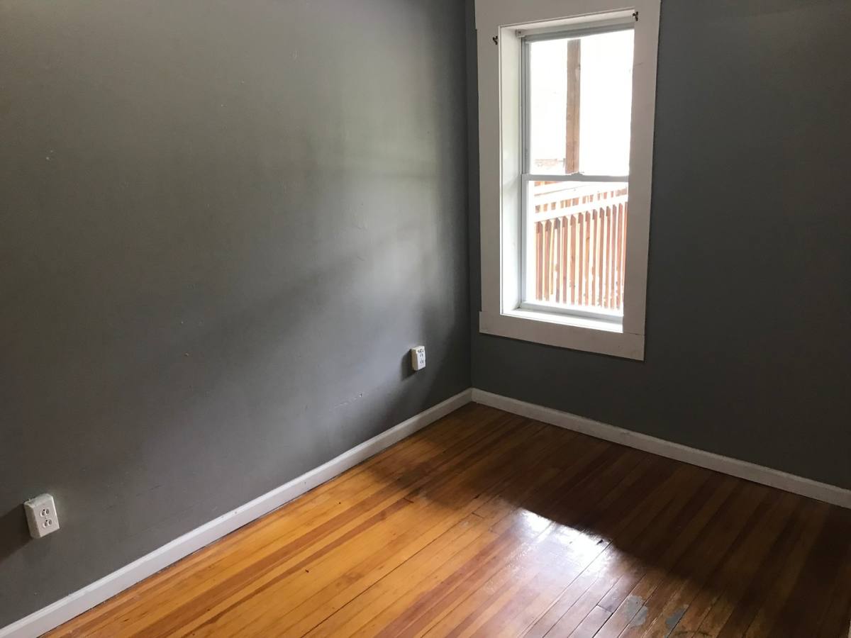 Apartment for rent at 45 Elberon Place, Albany, NY 12203