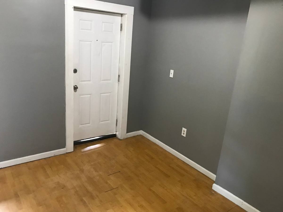 Apartment for rent at 45 Elberon Place, Albany, NY 12203