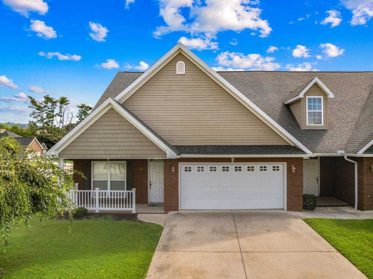 Townhouse for rent at 3471 Walden Dr, Morristown, TN 37814