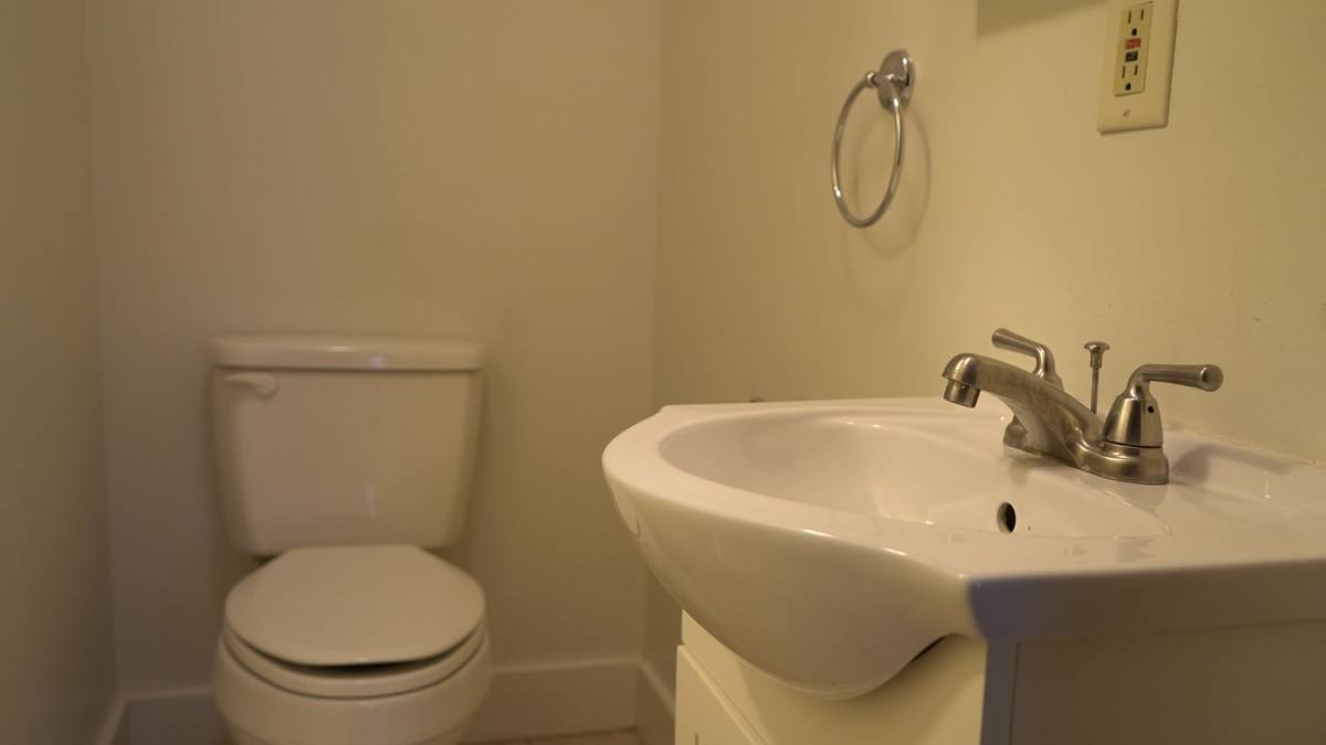 Apartment for rent at 706 N Washington, Bloomington, IN 47408