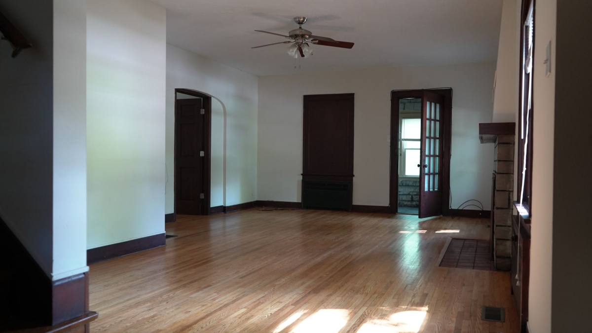 Apartment for rent at 706 N Washington, Bloomington, IN 47408