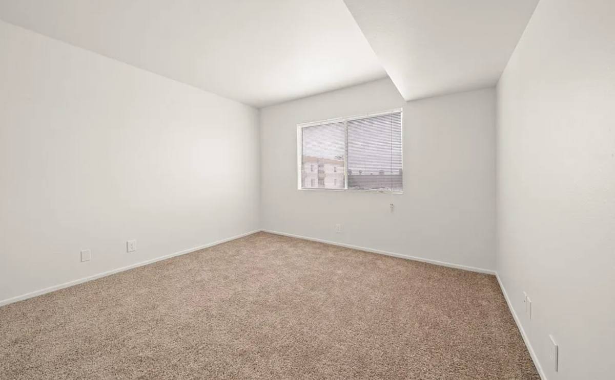 Apartment for rent at 14515 Leffingwell Rd, Whittier, CA 90604