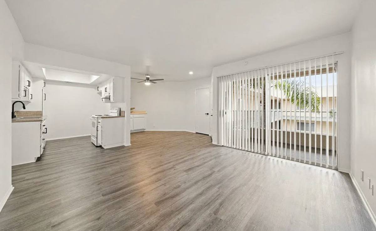 Apartment for rent at 14515 Leffingwell Rd, Whittier, CA 90604