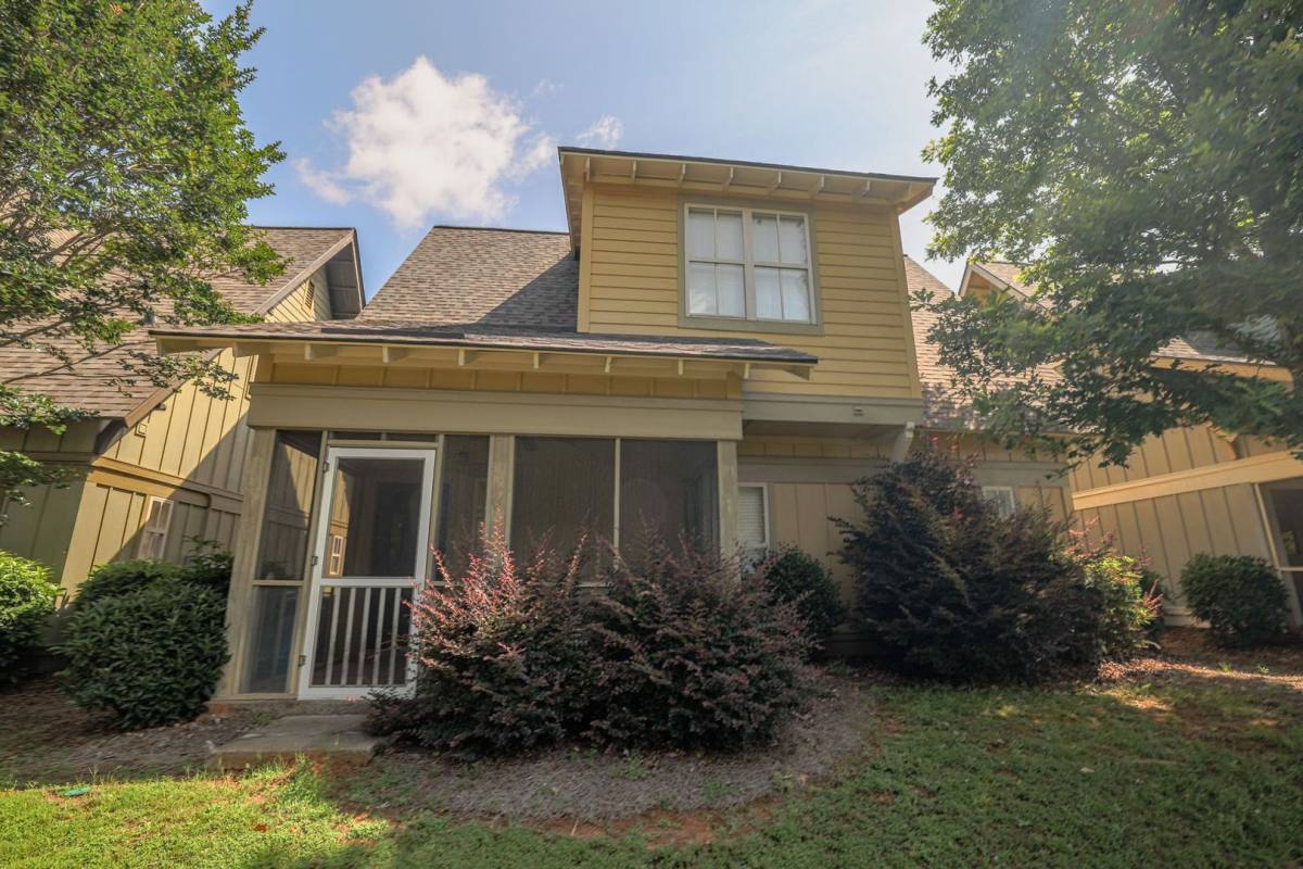 Apartment for rent at 101 W Lane, Clemson, SC 29631