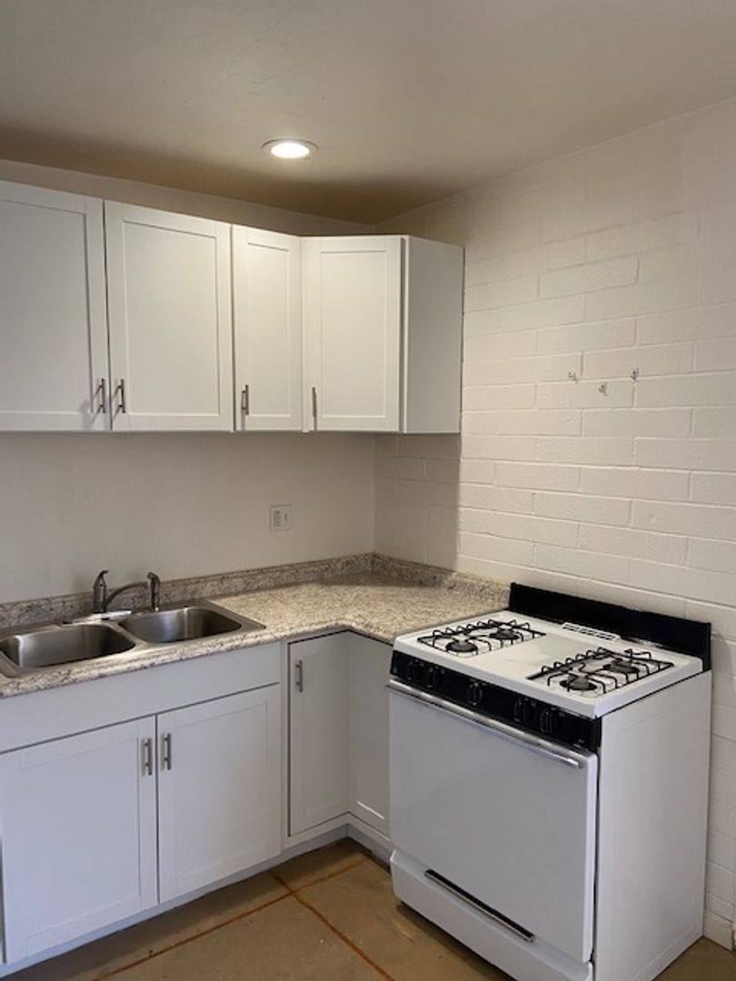 Apartment for rent at 201-211 W Kelso St, Tucson, AZ 85705