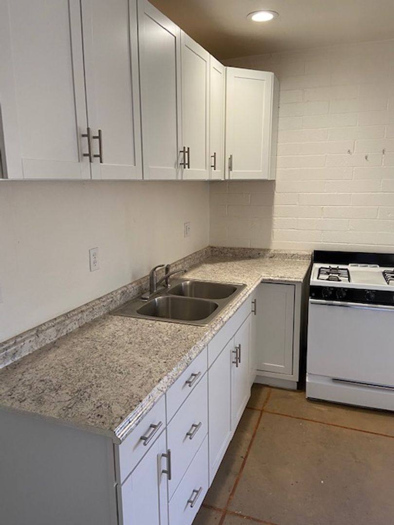 Apartment for rent at 201-211 W Kelso St, Tucson, AZ 85705