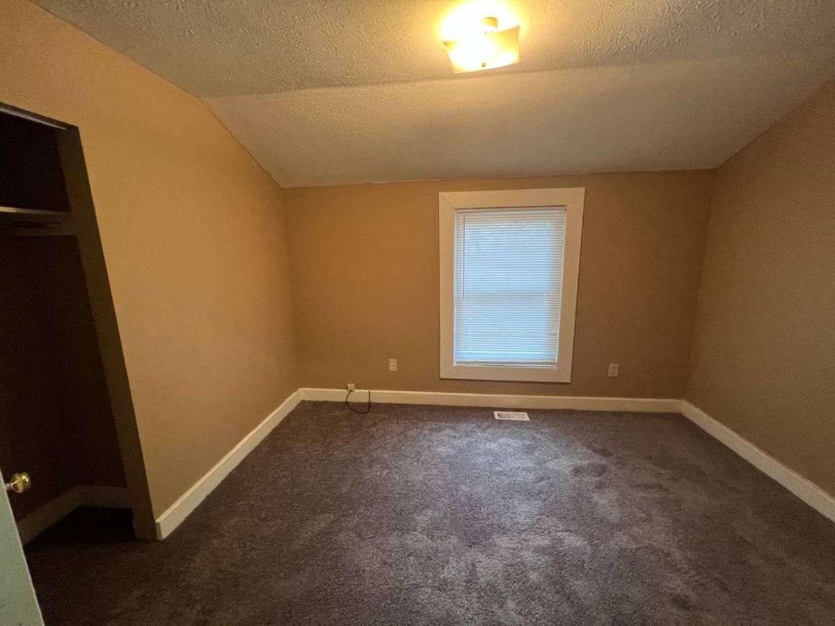 Apartment for rent at 2406 W Muhammad Ali Blvd, Louisville, KY 40212