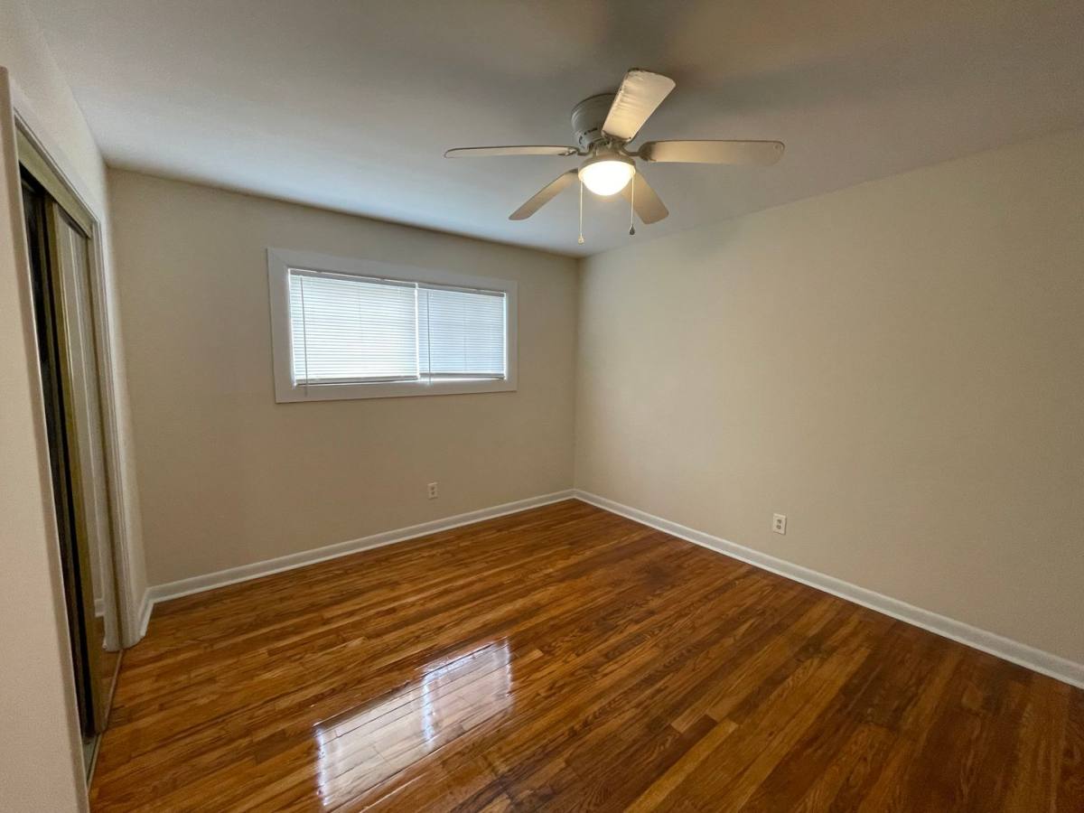 Apartment for rent at 136 Grady Ave, Athens, GA 30601
