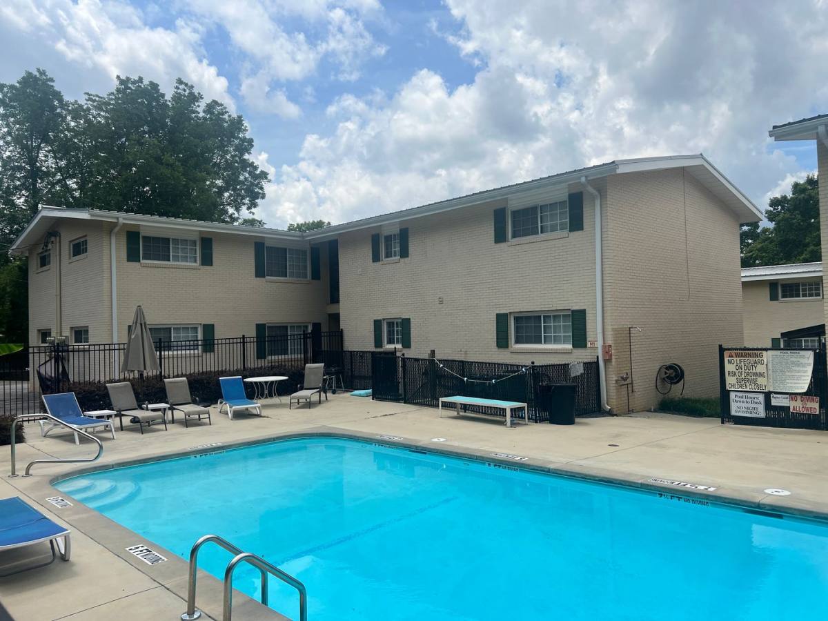 Apartment for rent at 136 Grady Ave, Athens, GA 30601
