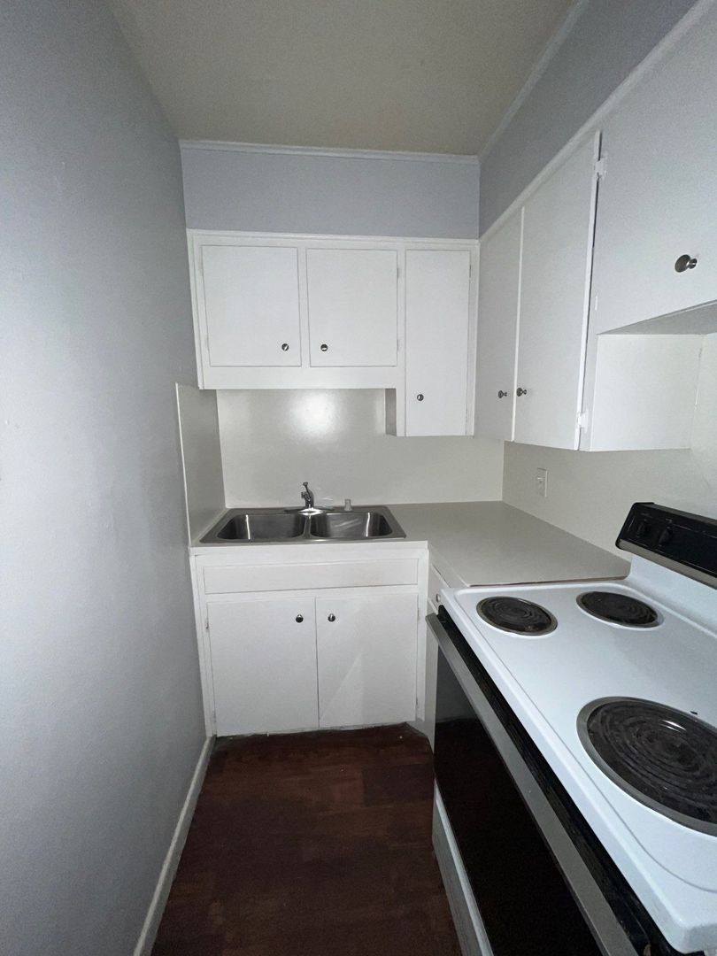 Apartment for rent at 2301 51st, Lubbock, TX 79412