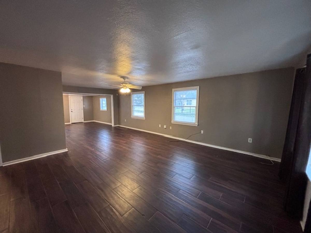 House for rent at 3906 S Barrow Dr, Baton Rouge, LA 70802
