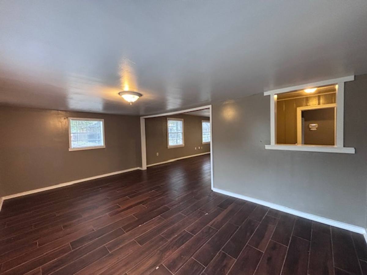 House for rent at 3906 S Barrow Dr, Baton Rouge, LA 70802