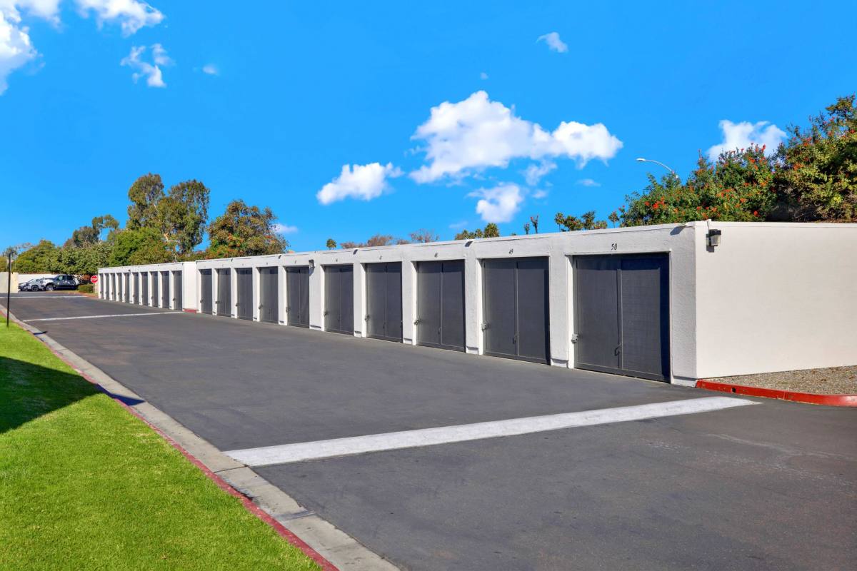 Apartment for rent at 1394 Oro Vista Rd, San Diego, CA 92154